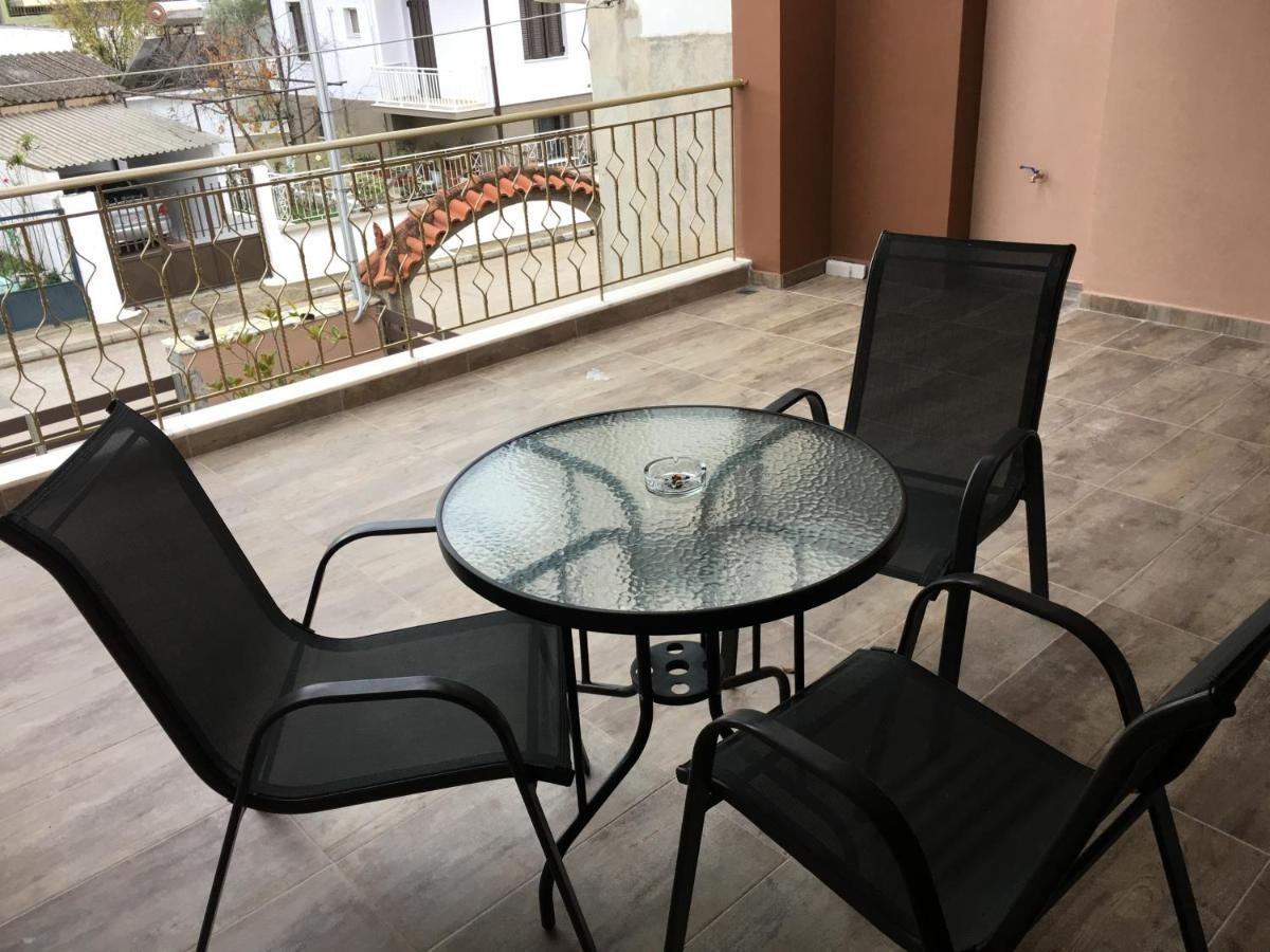 Aparthotel Archontiko Kirfis In Desfina Exteriér fotografie